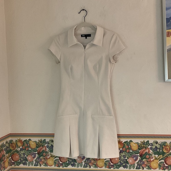 Zara Dresses & Skirts - Zara Zip Front Cap Sleeve Mini Dress, Size S, White,NWOT